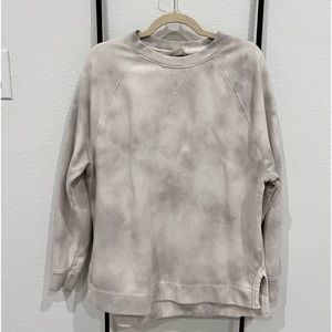 Universal threads - cream and grey tie dye sweat shirt - size L